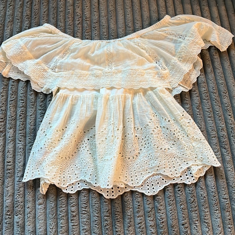 American Eagle Cream Off-Shoulder Crochet Top - Picture 2 of 4